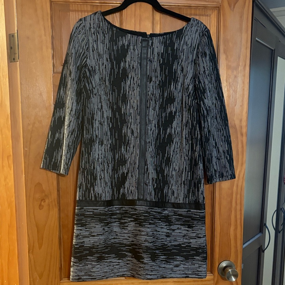 Maggy London Black and Gray Long Sleeve Dress